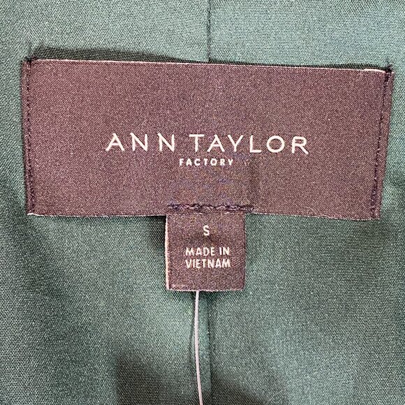 Ann Taylor Factory Wool Blend Open Front Coat Women's Small Green NWT NO BELT - Picture 8 of 15